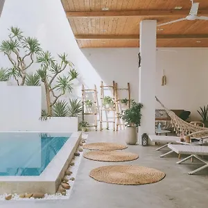Homestay Lada's House Da Nang